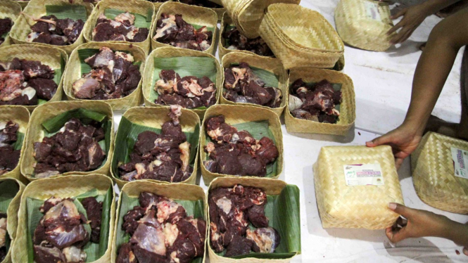 Distribusi dan Pembagian Daging Kurban