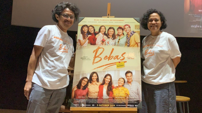 Riri Riza dan Mira Lesmana dalam Peluncuran Poster dan Trailer Film Bebas.