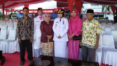 Anak Baiq Nuril, Baiq Raena Aslihati menjadi anggota Paskibraka Provinsi NTB.