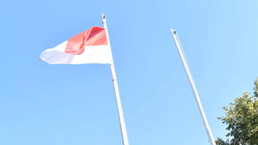 Merah Putih berkibar di Kedutaan Besar RI Athena, Yunani.