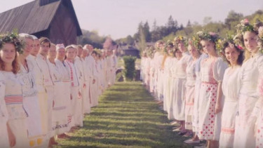 Film horor Midsommar.