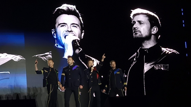 Konser Westlife di Palembang, Sumatera Selatan.