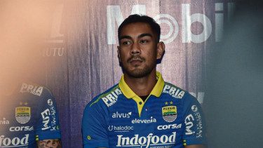 Pemain anyar Persib Bandung, Omid Nazari