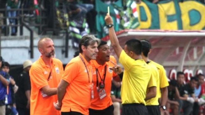 Julio Banuelos, Pelatih Persija Jakarta