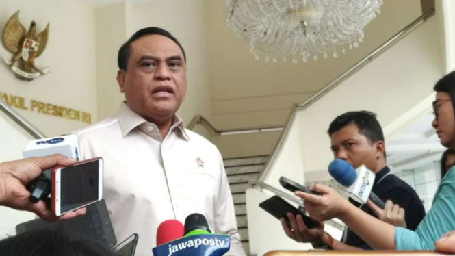 Mantan Menteri Pemberdayaan Aparatur Negara dan Reformasi Birokrasi, Syafruddin,