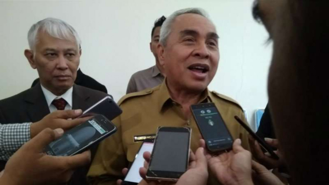 Gubernur Kalimantan Timur Isran Noor