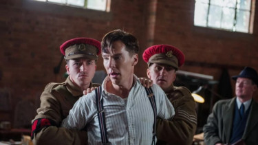 The Imitation Game, film tentang Alan Turing yang dihukum kebiri kimia