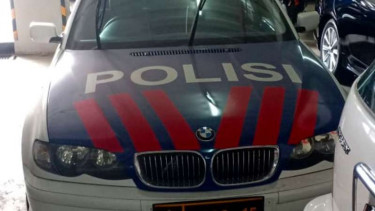 BMW 325i milik Korlantas Polri