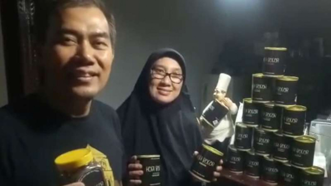 Ismato Danu dan istri, Herlina Kusumah