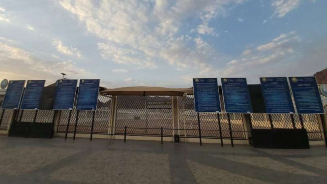 Makam para syuhada perang Uhud di Madinah