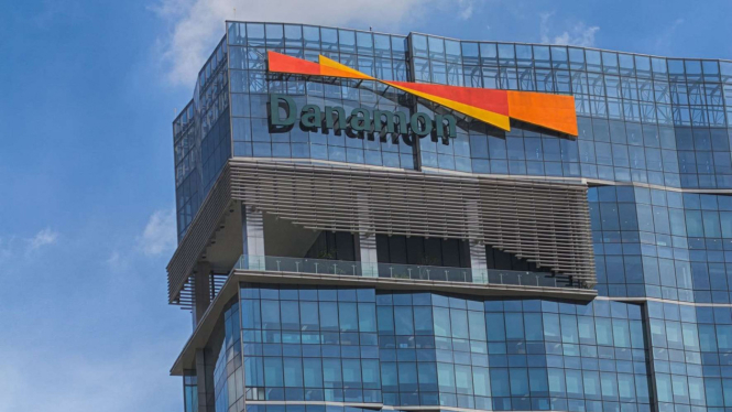 Gedung Bank Danamon