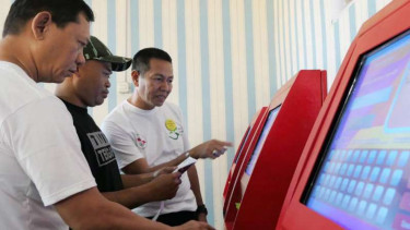 Konter check in mandiri tiket Pelni.