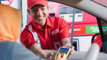 Pelayanan BBM di salah satu SPBU