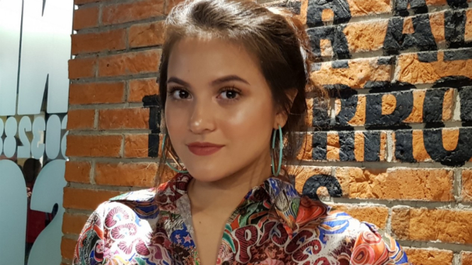 Marsha Aruan.