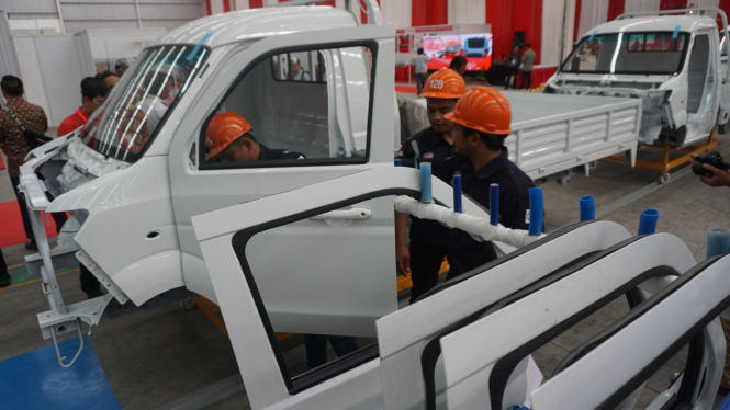 Mobil Esemka Bima.