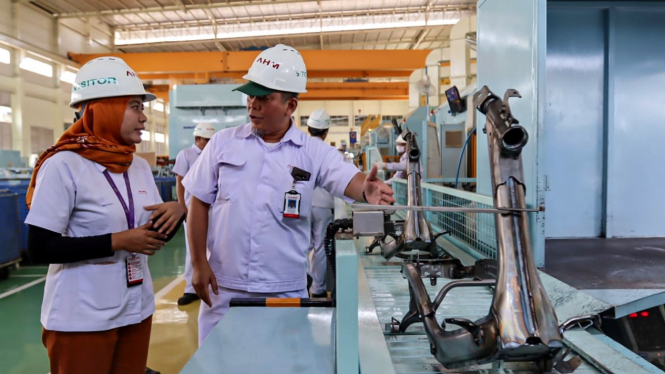 Proses perakitan Honda Genio di pabrik AHM Cikarang