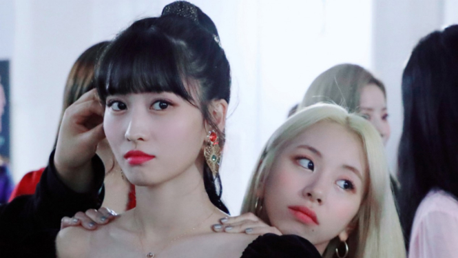 Momo TWICE.