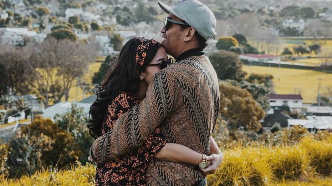 Glenn Fredly dan Mutia Ayu