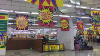 Mau Tutup, Giant Lebak Bulus Gelar Diskon 50-70 Persen