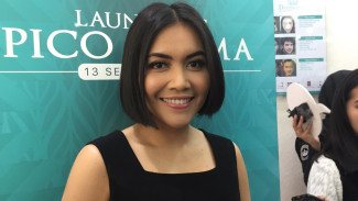 Denada Ungkap Alasan Putrinya Tetap Tinggal dan Sekolah di Singapura