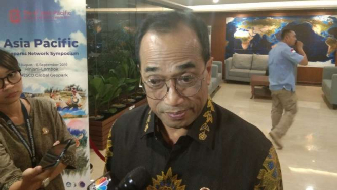 Menteri Perhubungan, Budi Karya Sumadi.