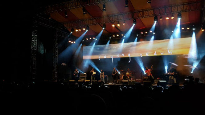 Payung Teduh