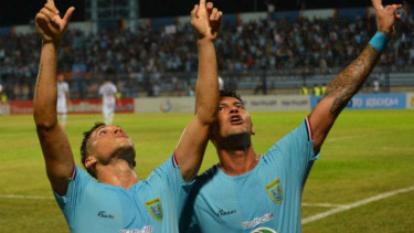 Pemain Persela Lamongan, Rafael Goncalves dan Alex Dos Santos Goncalves 
