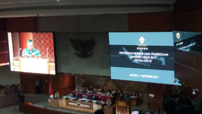 Kepala BPK Laporkan IHPS Semester I 2019.