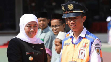 Gubernur Jatim Khofifah Indar Parawansa