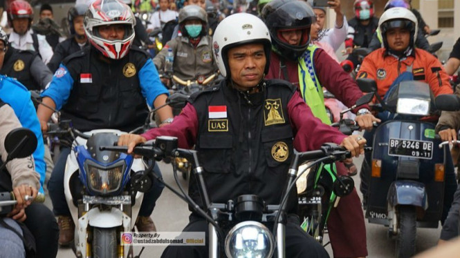 Ustaz Abdul Somad bersama para bikers