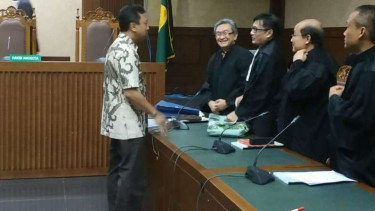 Mantan Ketua Umum PPP, M. Romahurmuziy, di Pengadilan Tipikor.