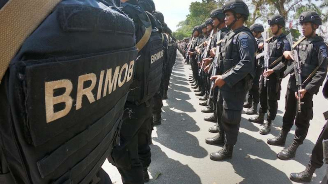 Personel Brimob (foto ilustrasi)