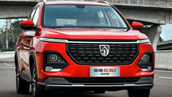 Baojun 530 alias Wuling Almaz versi baru