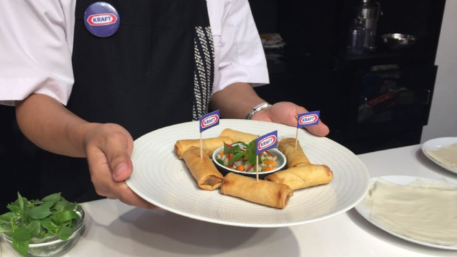 Lumpia Rendang Keju alah Chef Degan