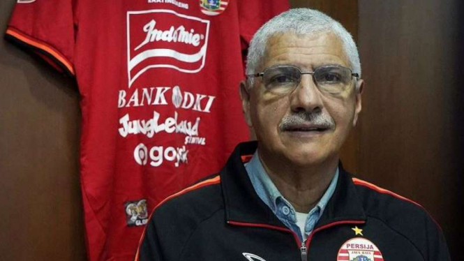 Pelatih Persija Jakarta, Edson Araujo Tavares
