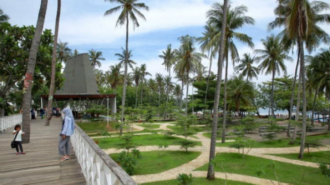 Wisata Pantai Grand Watu Dodol (GWD) Banyuwangi
