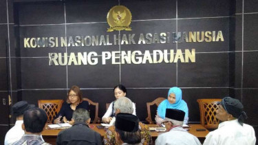 Yayasan Penelitian Korban Pembunuhan 1965 menyambangi Komnas HAM.
