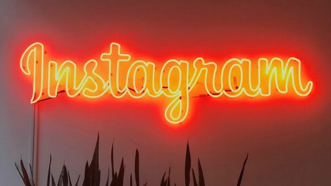 Logo Instagram di kantor pusatnya di New York, Amerika Serikat (AS).