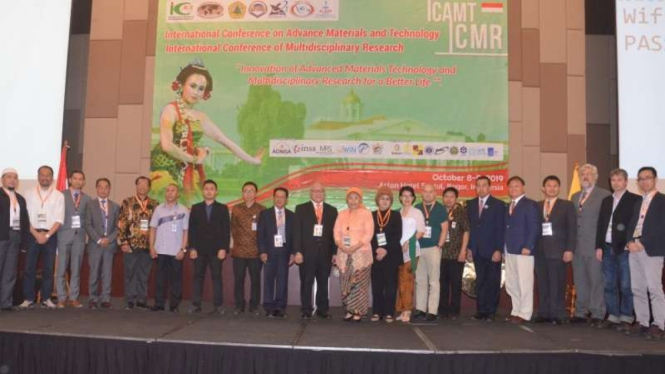 Para peserta & panitia Konferensi Internasional ICAMT-ICMR 2019 