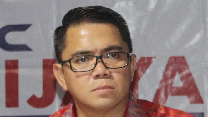 Politikus PDI Perjuangan, Arteria Dahlan. - Antara/RENO