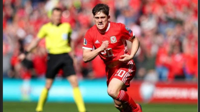 Winger Timnas Wales, Daniel James. 
