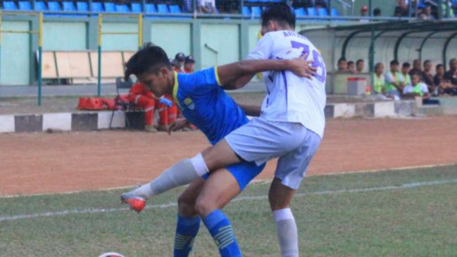 Blitar Bandung United vs Persita Tangerang