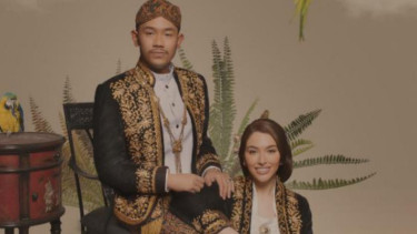 Haryo Putra Wibowo dan Della Putri Anjani Atkins.