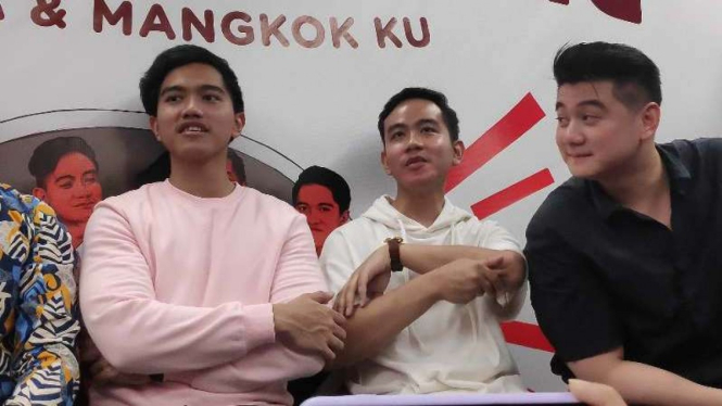 Gibran Rakabuming, Kaesang Pangarep dan Chef Arnold Purnomo ketika mendirikan startup Mangkokku.