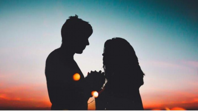 Romantis