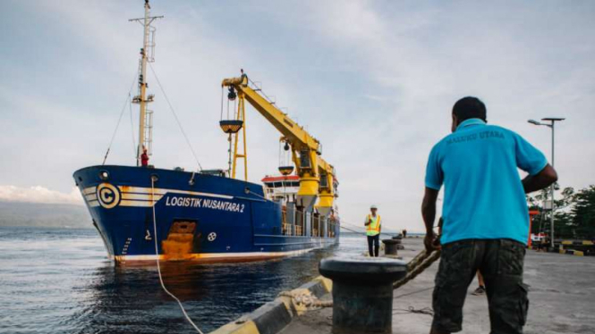 Armada tol laut Pelni