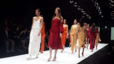 Fashion show Paulina Katarina dan Soe dalam JFW 2020