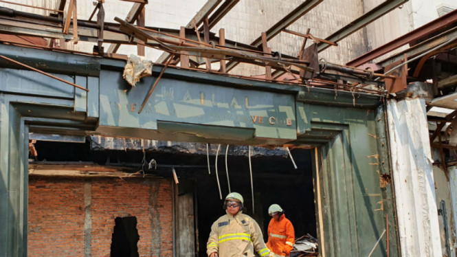 Kebakaran di gedung eks diskotik Hailai Ancol