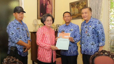Pembebasan PBB oleh Pemrov DKI untuk "Warga Kehormatan".