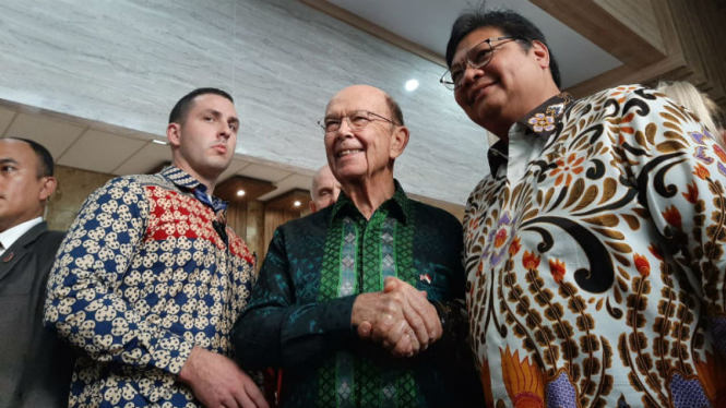 Menteri Perdagangan AS, Wilbur Ross, bertemu dengan Menko Perekonomian Airlangga Hartato